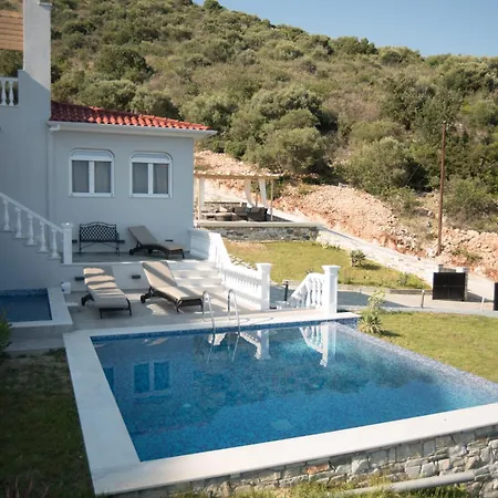 Vila Luxurylefkadavilla
